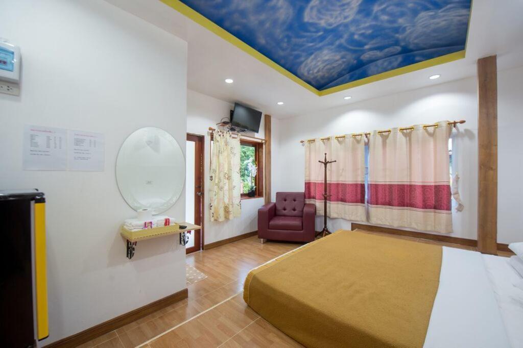 Poomvarin Resort Ban Wang Takhrai Zimmer foto