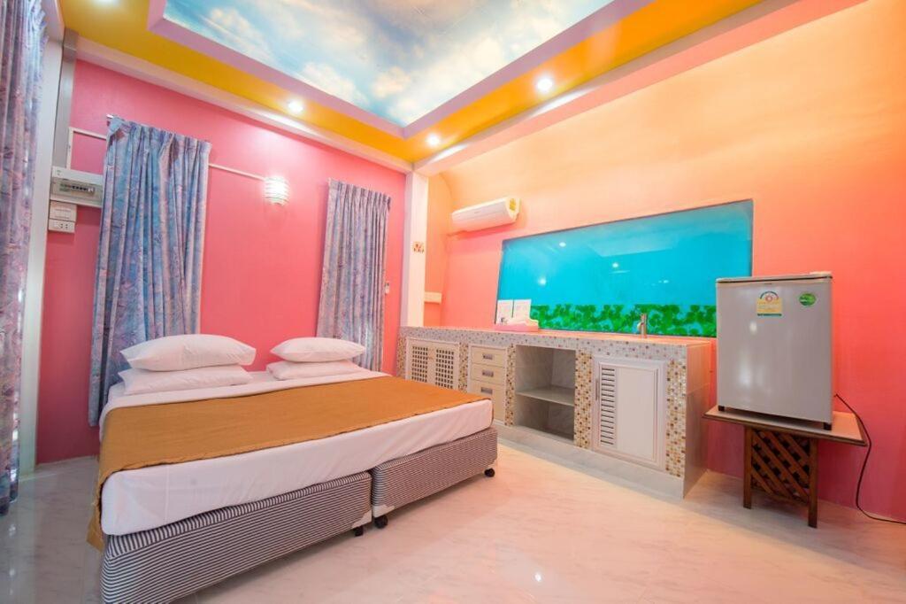 Poomvarin Resort Ban Wang Takhrai Zimmer foto