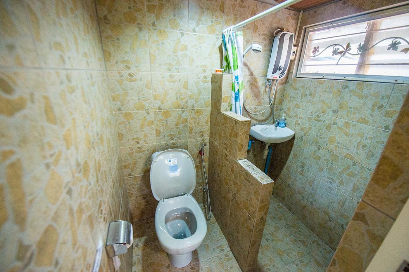 Poomvarin Resort Ban Wang Takhrai Zimmer foto